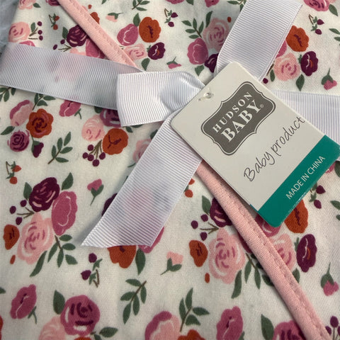 Hudson baby wrapping sheet