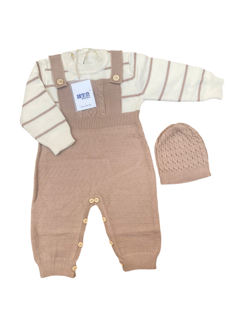 Beige woolen dungaree with cap