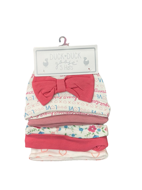 Adorable cap set