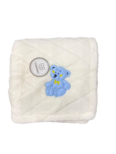White sherpha  blanket