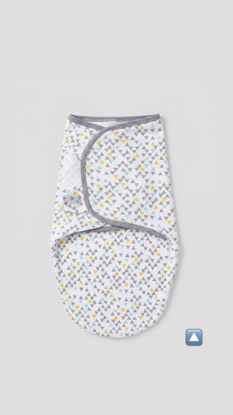 Tri-tone bab swaddle