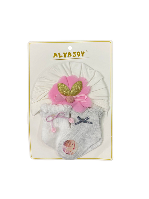 Super adorable turban cap set