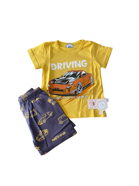 Yellow driving summer set