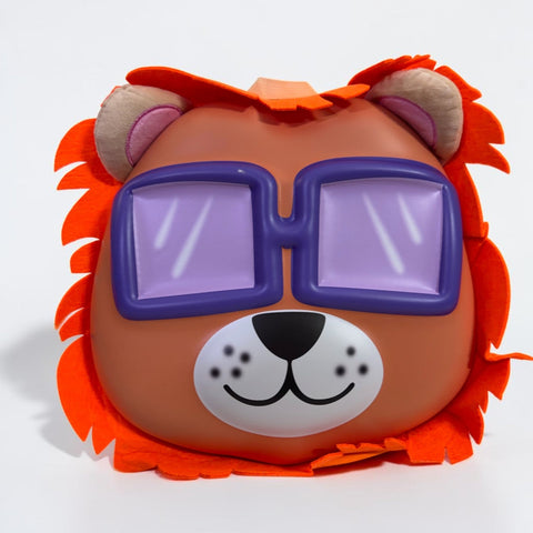 Lion character picnic bag