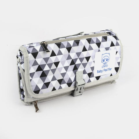Diaper changing clutch