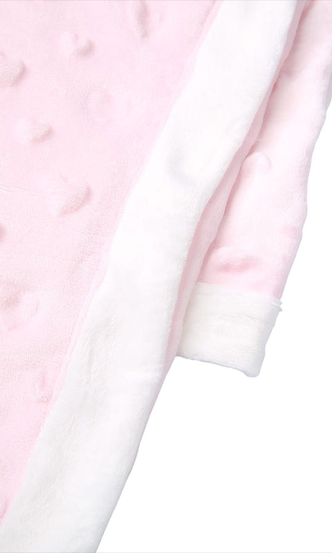 Dotted plush pink blanket