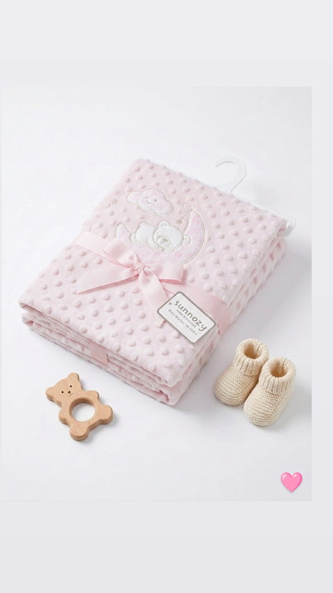 Baby's pink dream blanket