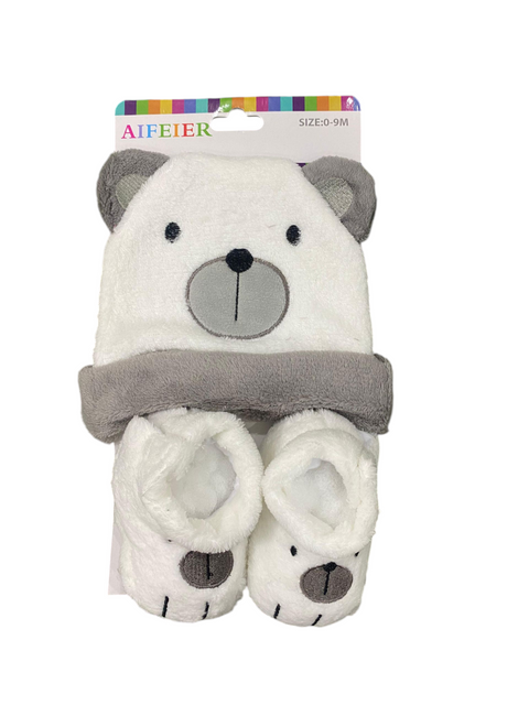 Winter cap & bootie set